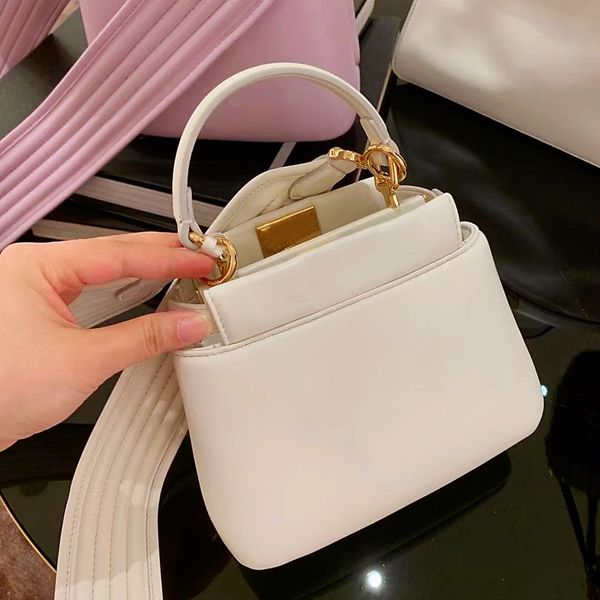 women luxurys designers bags fashion plain messenger handbags ladies genuine leather shoulder handbag cross body bag elegant high quality
women luxurys designers bags fashion plain messenger handbags ladies genuine leather shoulder handbag cross body bag elegant high quality