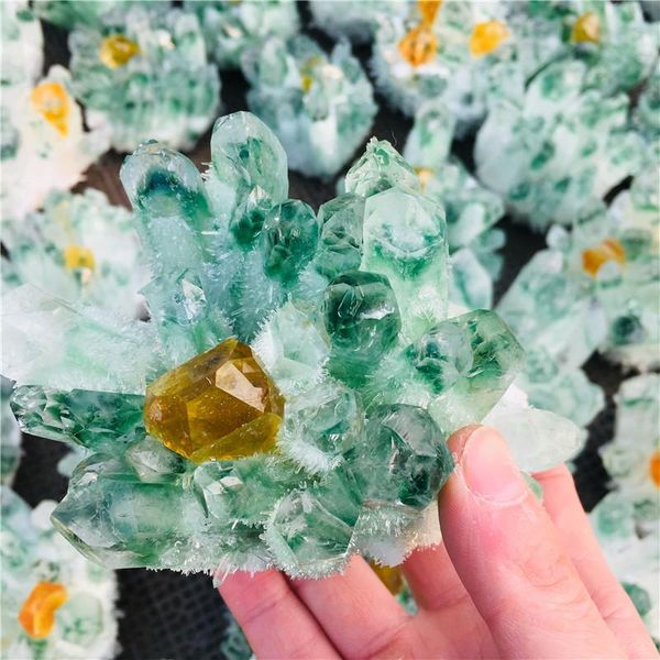 decorative objects & figurines 500-800g natural green ghost quartz crystal cluster healing crystals gemstone specimen for home&office de
decorative objects & figurines 500-800g natural green ghost quartz crystal cluster healing crystals gemstone specimen for home&office de