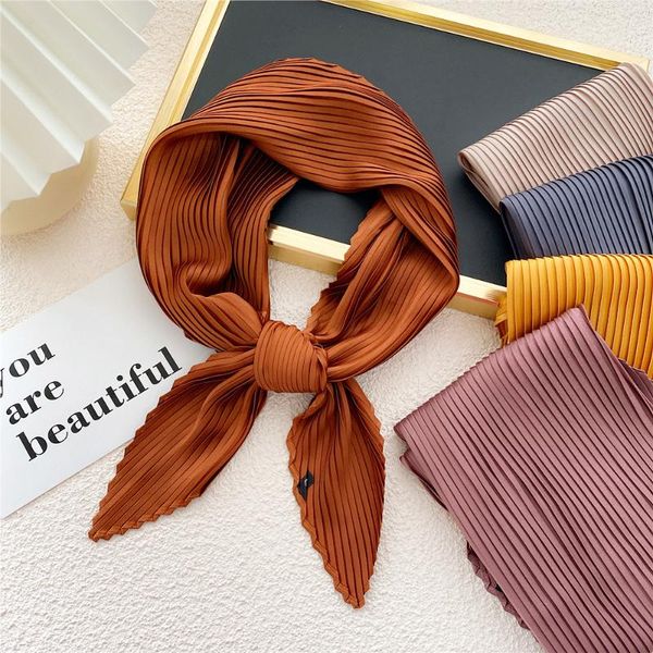scarves women's luxury satin headscarf printed square 70cm fold shawl and wrpas scarf for headband fj576, Blue;gray
scarves women's luxury satin headscarf printed square 70cm fold shawl and wrpas scarf for headband fj576, Blue;gray