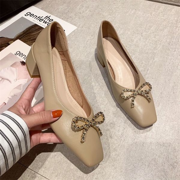 70% off factory online korean rhinestone bow high heels women's 2021 spring and summer new square head single shoes simple thick, Black
70% off factory online korean rhinestone bow high heels women's 2021 spring and summer new square head single shoes simple thick, Black
