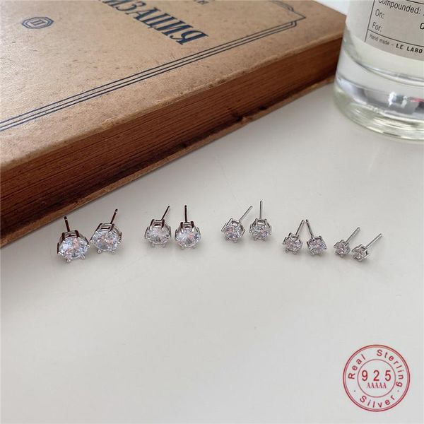 stud hi man 925 sterling silver korean ins exquisite six-claw zircon earrings women simple fashion wedding gift jewelry, Golden;silver
stud hi man 925 sterling silver korean ins exquisite six-claw zircon earrings women simple fashion wedding gift jewelry, Golden;silver