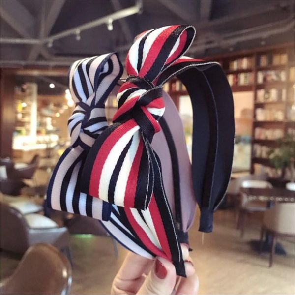hair accessories fashion boutique women's simple temperament stripes contrast color bow wide-brimmed headband band
hair accessories fashion boutique women's simple temperament stripes contrast color bow wide-brimmed headband band
