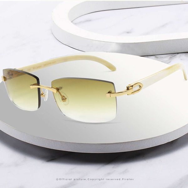 2021 luxury designer sunglasses 2021 high-end ox horn tan anti ultraviolet business pure titanium widened spectacle frame leg, White;black
2021 luxury designer sunglasses 2021 high-end ox horn tan anti ultraviolet business pure titanium widened spectacle frame leg, White;black