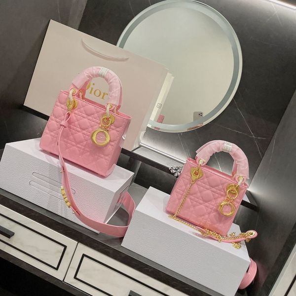 bag women's 2021 new princess xiaoxiangfeng hand lingge chain one shoulder slant bag women luxurys designers ysj
bag women's 2021 new princess xiaoxiangfeng hand lingge chain one shoulder slant bag women luxurys designers ysj