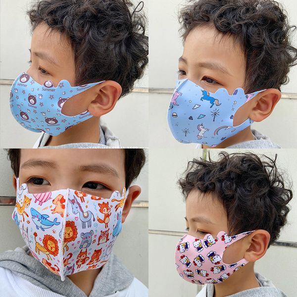 children's dust-proof, sunscreen windproof all cotton cute pattern mask can be repeatedly washed and used
children's dust-proof, sunscreen windproof all cotton cute pattern mask can be repeatedly washed and used
