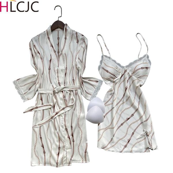 robe suit satin women kimono gown bridal wedding bathrobe set rayon loose sleepwear intimate lingerie lounge nightwear women's, Black;red
robe suit satin women kimono gown bridal wedding bathrobe set rayon loose sleepwear intimate lingerie lounge nightwear women's, Black;red