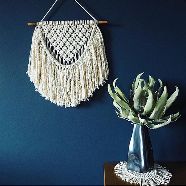 tapestries macrame tapestry wall hanging fringe tassel hand woven for bedroom kids room bohemian chritmas decoration
tapestries macrame tapestry wall hanging fringe tassel hand woven for bedroom kids room bohemian chritmas decoration