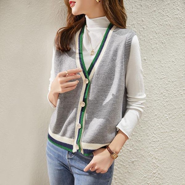 autumn and winter 2021 fashion versatile sleevels contrast color knitted cardigan vt sweater coat women, Black;white
autumn and winter 2021 fashion versatile sleevels contrast color knitted cardigan vt sweater coat women, Black;white