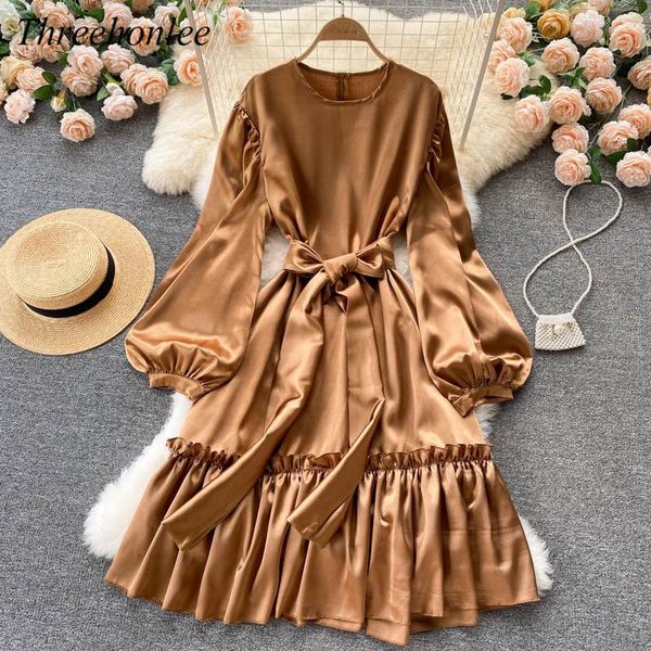 casual dresses elegant midi dress for women summer 2021 vintage puff long sleeve high waist ruffle party female a-line vestidos, Black;gray
casual dresses elegant midi dress for women summer 2021 vintage puff long sleeve high waist ruffle party female a-line vestidos, Black;gray
