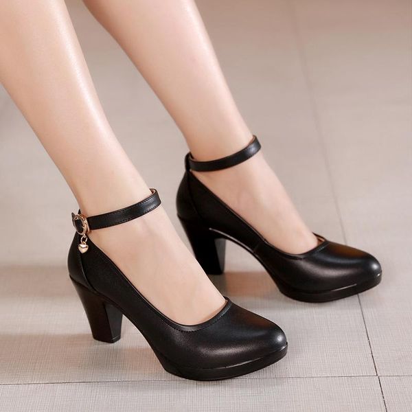 dress shoes leather pumps work high heels models catwalk thick with waterproof platform large size41~43 women's, Black
dress shoes leather pumps work high heels models catwalk thick with waterproof platform large size41~43 women's, Black
