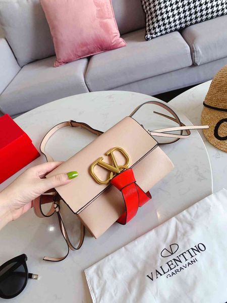 multi pochette hourglass bag designer family bags 2021 nylon mini hanghhangbag akend telfar quilted handbags spring casual fashion versatile
multi pochette hourglass bag designer family bags 2021 nylon mini hanghhangbag akend telfar quilted handbags spring casual fashion versatile