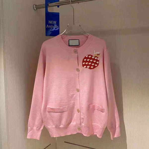 2022 factory wholesale new high version autumn fashion love jacquard simple, sweet, fresh and comfortable women's knitted cardigan, White
2022 factory wholesale new high version autumn fashion love jacquard simple, sweet, fresh and comfortable women's knitted cardigan, White