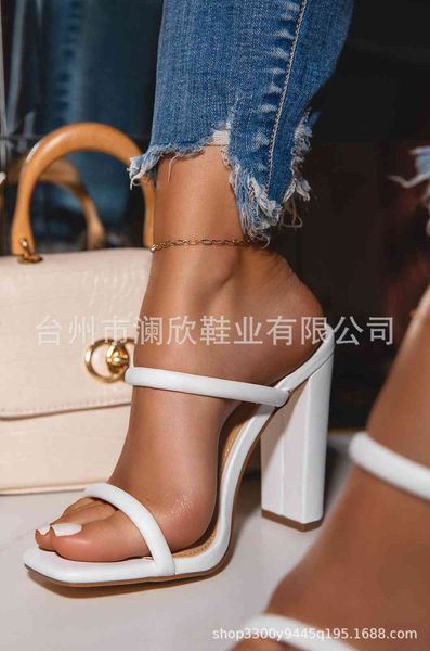 luxury slippers large snake pattern women's sho 2021 versatile square heel thin strap high heel sandals, Black
luxury slippers large snake pattern women's sho 2021 versatile square heel thin strap high heel sandals, Black
