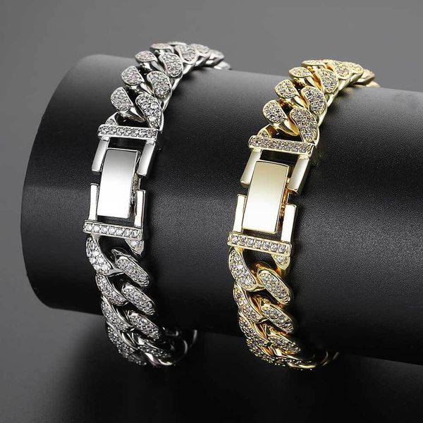 factory sholesale micro set zircon full diamond men's bracelet hip hop jewelry popular fashion xmas gift
factory sholesale micro set zircon full diamond men's bracelet hip hop jewelry popular fashion xmas gift
