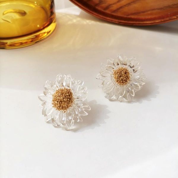 stud 2021 transparent petal flower resin earrings vintage sweet sunflower for women fashion jewelry ear beach, Golden;silver
stud 2021 transparent petal flower resin earrings vintage sweet sunflower for women fashion jewelry ear beach, Golden;silver
