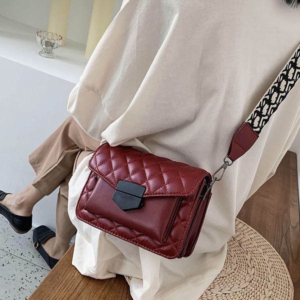 2021 bag party star style shoulder messenger crossbody mini women fashion bags handbags handbag beauty 10-124
2021 bag party star style shoulder messenger crossbody mini women fashion bags handbags handbag beauty 10-124