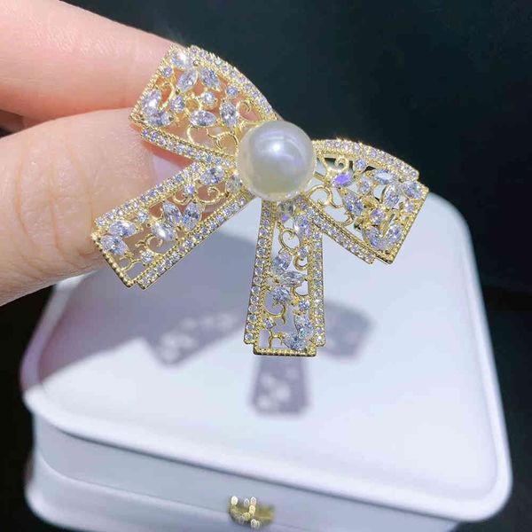 shanice unique bow broche pincubic zirconia crysta micro paved wedding accessories pins and brooches for women vintage brooch, Gray
shanice unique bow broche pincubic zirconia crysta micro paved wedding accessories pins and brooches for women vintage brooch, Gray