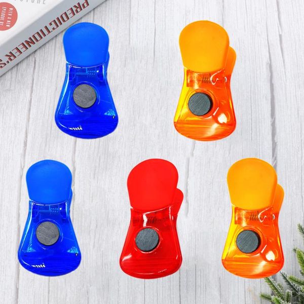 bag clips 5pcs sealing reusable fresh-keeping clamp kitchen magnet holder (random color) 
bag clips 5pcs sealing reusable fresh-keeping clamp kitchen magnet holder (random color)