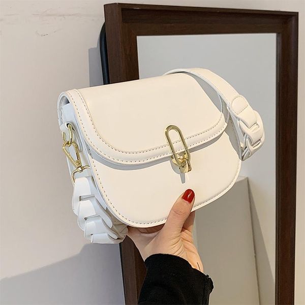 evening bags fashion shoulder bag women 2021 trendy simple cross-body saddle lady design luxury solid color vintage handbag
evening bags fashion shoulder bag women 2021 trendy simple cross-body saddle lady design luxury solid color vintage handbag