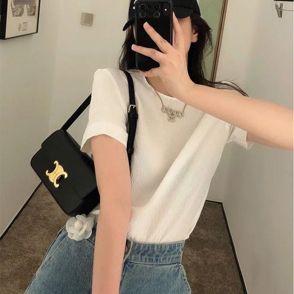 leather underarm niche women's 2021 new french stick bean curd small square one shoulder handbag
leather underarm niche women's 2021 new french stick bean curd small square one shoulder handbag