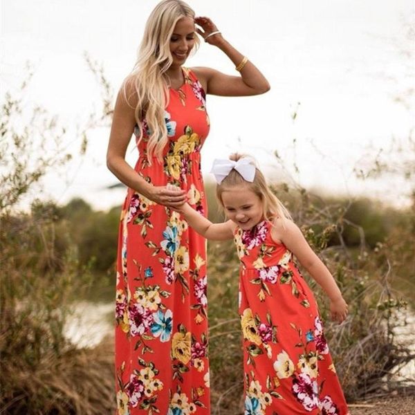 family matching outfits mother daughter dresses sleeveless printing floral long dress for mom mommy me look s075 casual, Black;gray
family matching outfits mother daughter dresses sleeveless printing floral long dress for mom mommy me look s075 casual, Black;gray