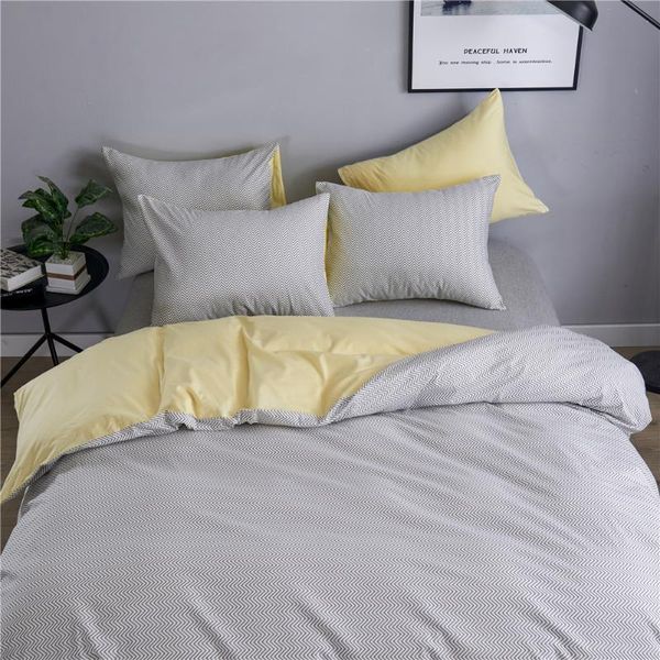bedding sets nordic style quilt cover duvet comforter soft skin-friendly oversized three-piece home textil
bedding sets nordic style quilt cover duvet comforter soft skin-friendly oversized three-piece home textil