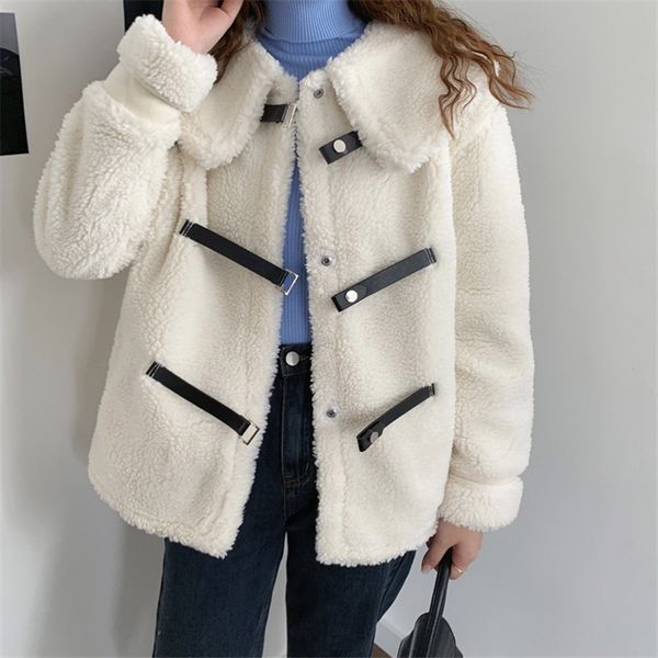 autumn winter ol vintage faux lambwool coat women solid fur jacket elegant fashion loose lapel thick warm plush coats 210421, Black
autumn winter ol vintage faux lambwool coat women solid fur jacket elegant fashion loose lapel thick warm plush coats 210421, Black