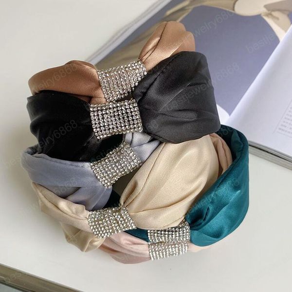 fashion women headband wide side rhinestone center hairband soft hairband girls solid color headwear hair accessories, Silver
fashion women headband wide side rhinestone center hairband soft hairband girls solid color headwear hair accessories, Silver