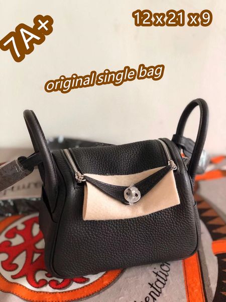 2021 7a+ wallet fashion shoulder tote luxury purse designer women's one-shoulder cross span bag with brown case
2021 7a+ wallet fashion shoulder tote luxury purse designer women's one-shoulder cross span bag with brown case