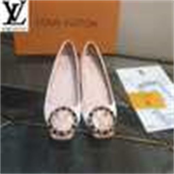 dress designer luxury women high heels sandals shoes slippers mules slides pumps loafers ballerinas sneakers dbl6, Black;white
dress designer luxury women high heels sandals shoes slippers mules slides pumps loafers ballerinas sneakers dbl6, Black;white