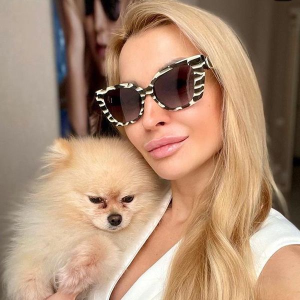 sunglasses oversized square cat eye for women white black leopard sun glasses female gradient elegant shades uv400
sunglasses oversized square cat eye for women white black leopard sun glasses female gradient elegant shades uv400