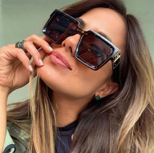 viper glasses lvz1045e fashion sunglasses men's 2021 sunglasses women's large frame catwalk, White;black
viper glasses lvz1045e fashion sunglasses men's 2021 sunglasses women's large frame catwalk, White;black