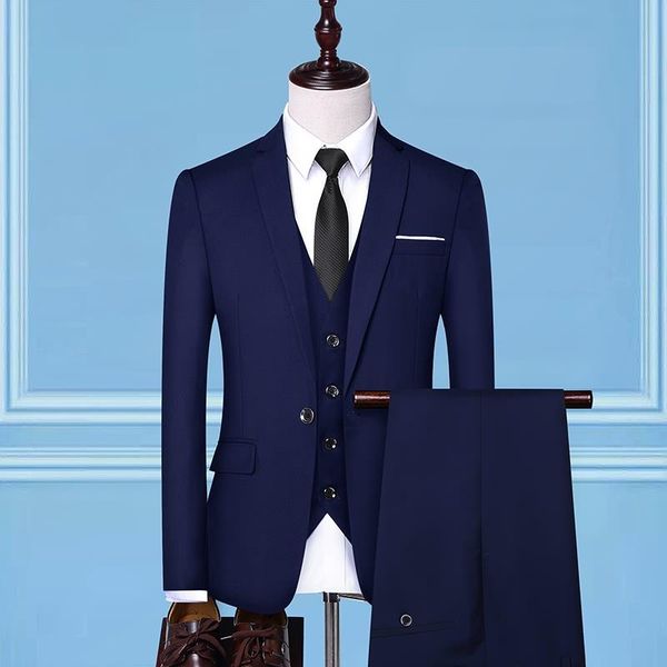 korean slimming three-piece suit in solid color with one grain button. fashion casual business. men's suits & blazers, White;black
korean slimming three-piece suit in solid color with one grain button. fashion casual business. men's suits & blazers, White;black