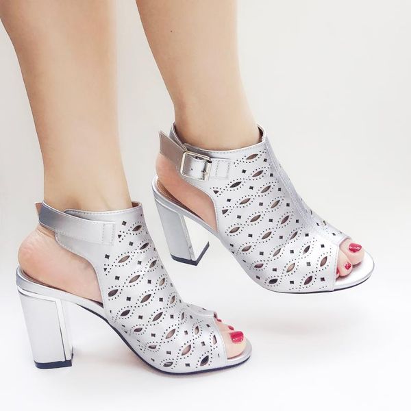 8043-5 wholesale silver gold hollow out women pumps royal blue party shoes high heels female heeled sandals wedding, Black
8043-5 wholesale silver gold hollow out women pumps royal blue party shoes high heels female heeled sandals wedding, Black