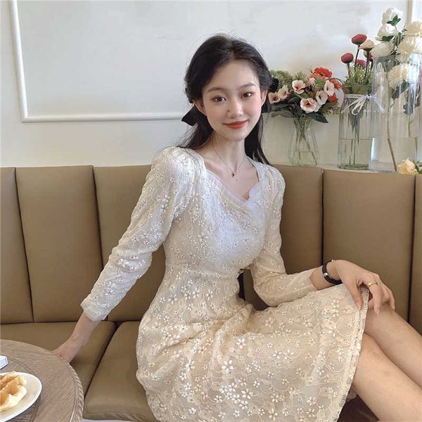 casual dresses style of ~ fall / winter bottomed square collar floral design white lace long y75i, Black;gray
casual dresses style of ~ fall / winter bottomed square collar floral design white lace long y75i, Black;gray