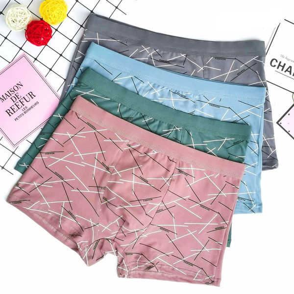 rose childe men's medium waist flat cotton fashion printed boxer underwear, Black;white
rose childe men's medium waist flat cotton fashion printed boxer underwear, Black;white