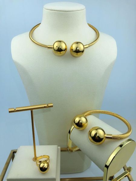 earrings & necklace selling latest 24k dubai gold jewelry set fashion ladies wedding banquet holiday gift a0007, Silver
earrings & necklace selling latest 24k dubai gold jewelry set fashion ladies wedding banquet holiday gift a0007, Silver