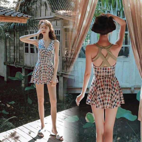 one-piece suits women's swimsuit cover belly slim soak spring fashion small breasts gathered conservative
one-piece suits women's swimsuit cover belly slim soak spring fashion small breasts gathered conservative