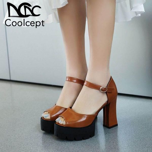 coolcept women platform high heels shoes solid color open toe buckle sandals office ladies daily club size 33-43, Black
coolcept women platform high heels shoes solid color open toe buckle sandals office ladies daily club size 33-43, Black