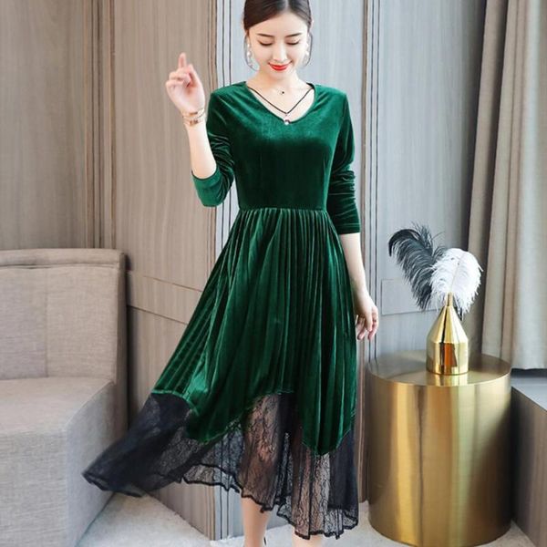casual dresses long-sleeved slim-fit waist and v-neck gold velvet women dress elegant with lace stitching slim pleated winter, Black;gray
casual dresses long-sleeved slim-fit waist and v-neck gold velvet women dress elegant with lace stitching slim pleated winter, Black;gray
