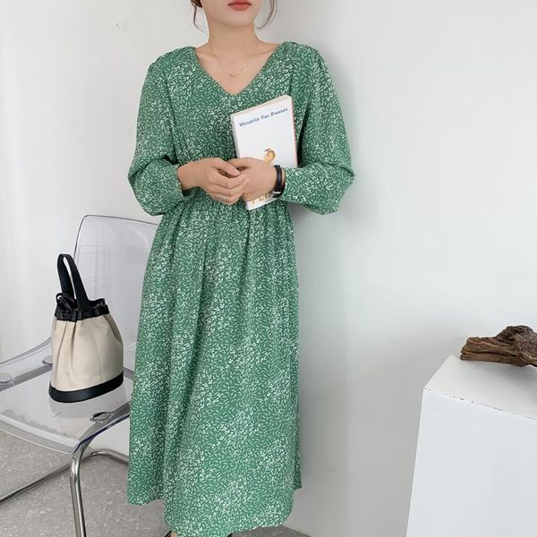 casual dresses hzirip printing v-neck folds dress a-line waist women retro 2021 autumn fashion minimalist all-match loose, Black;gray
casual dresses hzirip printing v-neck folds dress a-line waist women retro 2021 autumn fashion minimalist all-match loose, Black;gray