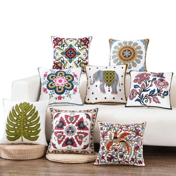 cushion/decorative pillow cotton canvas embroidery flower cushion / decorative sofa home decor throw pillowcase
cushion/decorative pillow cotton canvas embroidery flower cushion / decorative sofa home decor throw pillowcase