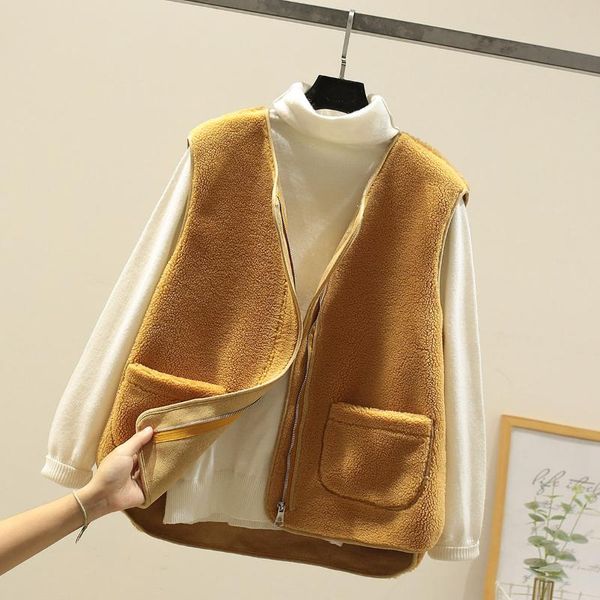 women's vests women vest jacket 2021 autumn winter fleece waistcoat white ladies warm thick sleeveless for, Black;white
women's vests women vest jacket 2021 autumn winter fleece waistcoat white ladies warm thick sleeveless for, Black;white