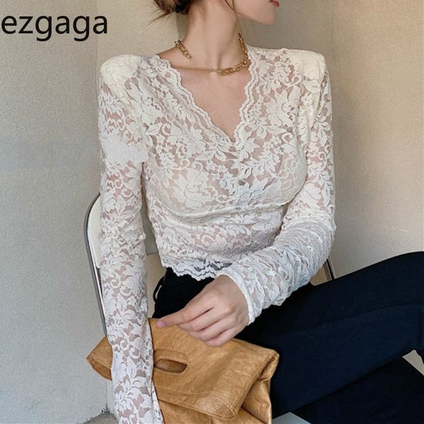 ezgaga floral lace patchwork shirts women v-neck slim base spring winter thin hollow out ladies blouse crop fashion 210430, White
ezgaga floral lace patchwork shirts women v-neck slim base spring winter thin hollow out ladies blouse crop fashion 210430, White