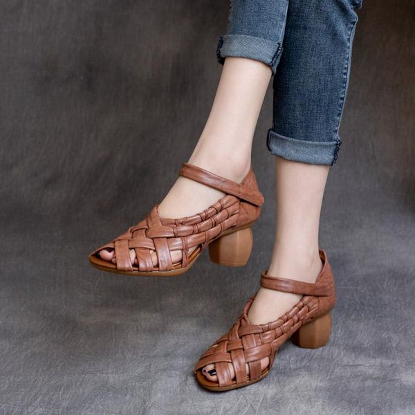 women leather sandals black retro high heels summer shoes for peep toe soft genuine ankle strap 2021
women leather sandals black retro high heels summer shoes for peep toe soft genuine ankle strap 2021