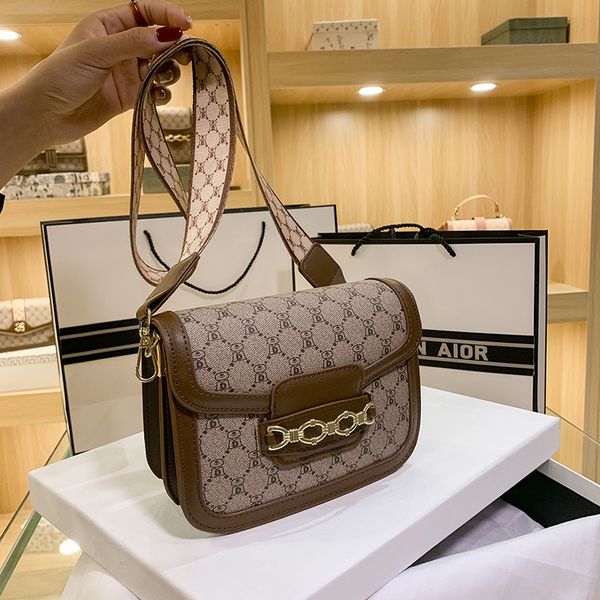 luxury handbags new style one fashion wide shoulder strap portable diagonal cross old flower leisure armpit saddle bag 7om4
luxury handbags new style one fashion wide shoulder strap portable diagonal cross old flower leisure armpit saddle bag 7om4