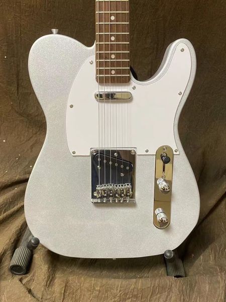 electric guitar silver color chrome hardware rosewood fingerboard high quality
electric guitar silver color chrome hardware rosewood fingerboard high quality