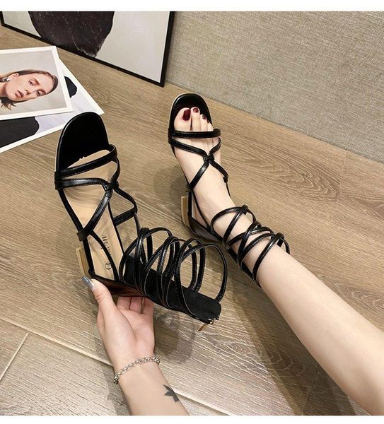 sandals 2021 summer fashion black women's with thin straps square root shoes zipper
sandals 2021 summer fashion black women's with thin straps square root shoes zipper