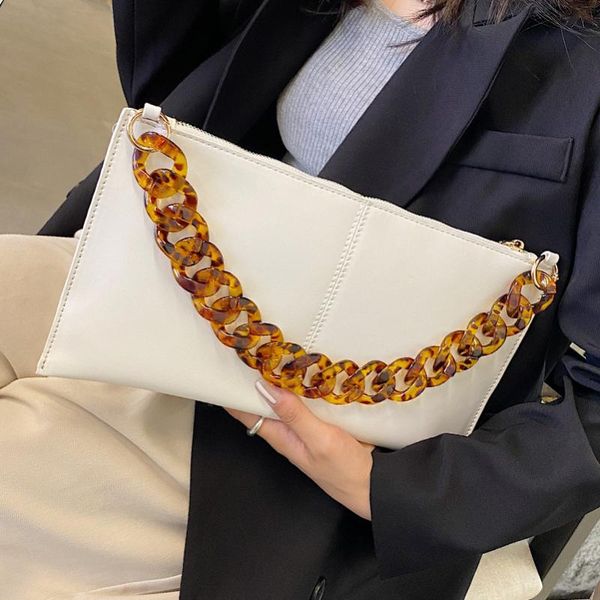 evening bags fashion handbags for women 2021latest style underarm bag korean version western chain totes casual brand bolsas
evening bags fashion handbags for women 2021latest style underarm bag korean version western chain totes casual brand bolsas