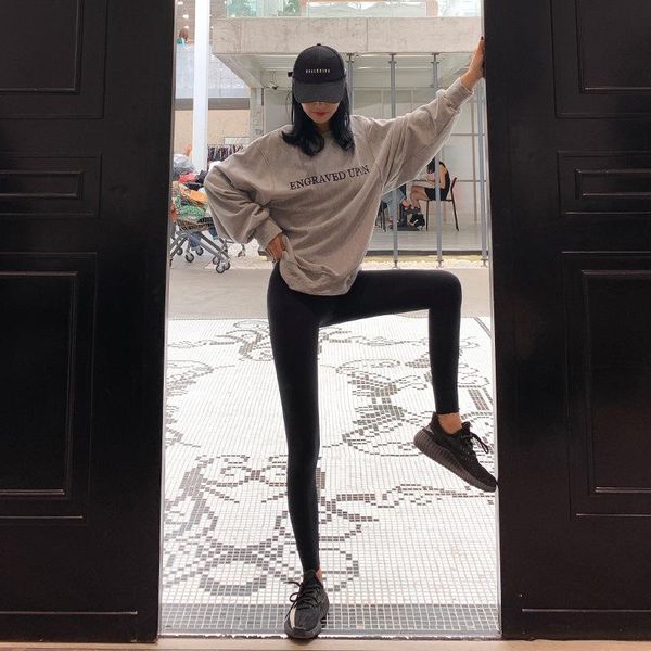 women's leggings fleece tights black pressure abdomen stretch pencil pants outside fitness women clothing
women's leggings fleece tights black pressure abdomen stretch pencil pants outside fitness women clothing